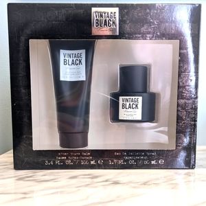 Kenneth Cole Vintage Black 🖤